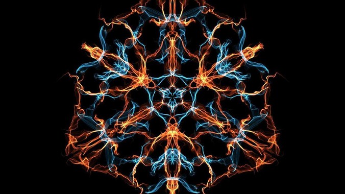 中国外交部及有关使领馆正迅速组织撤离在以、伊的中国公民，目前当地情况如何？